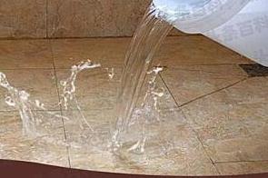 北湖漏水维修 免砸砖防水材料该如何施工